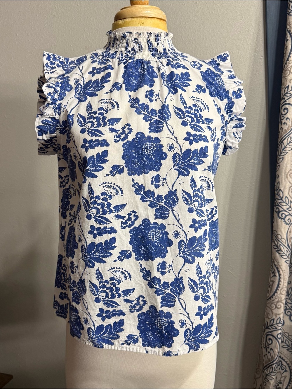 THML White Blouse with Blue Floral Print - Picture 2 of 7